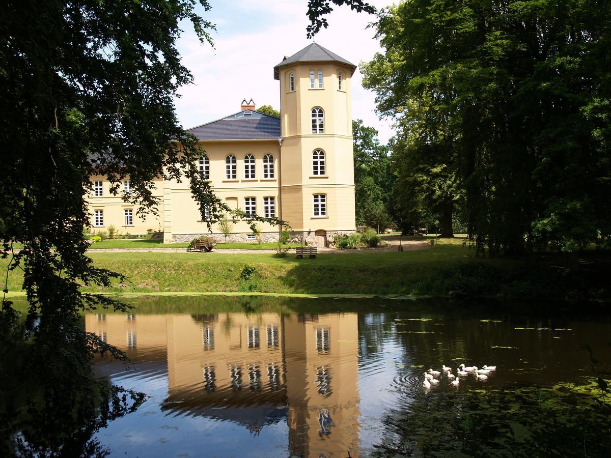 Landhaus Schloss Koelzow Kolzow Exterior foto