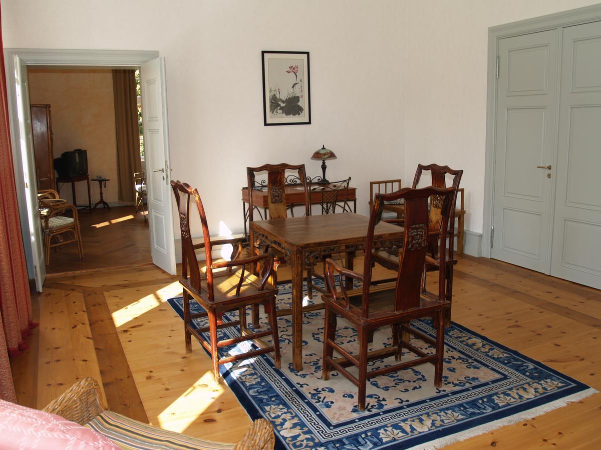 Landhaus Schloss Koelzow Kolzow Exterior foto